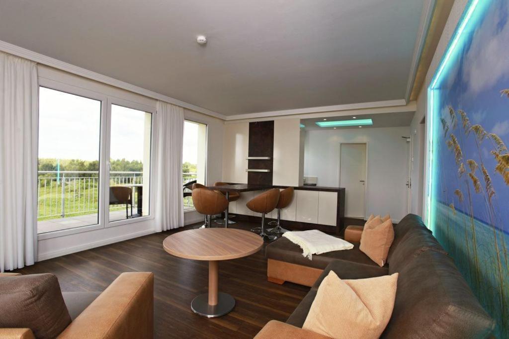 Hotel Warnow Rostock Exterior foto