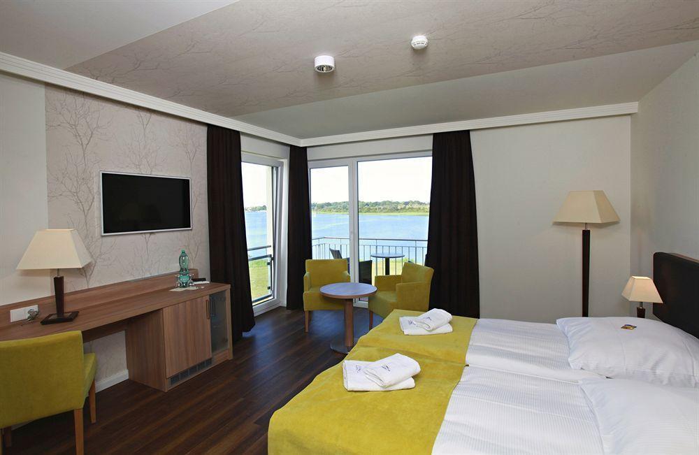Hotel Warnow Rostock Exterior foto