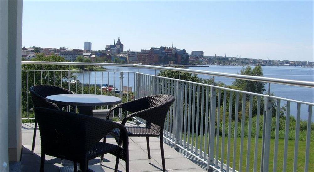 Hotel Warnow Rostock Exterior foto