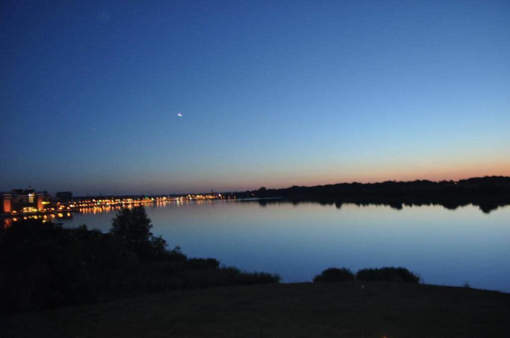 Hotel Warnow Rostock Quarto foto